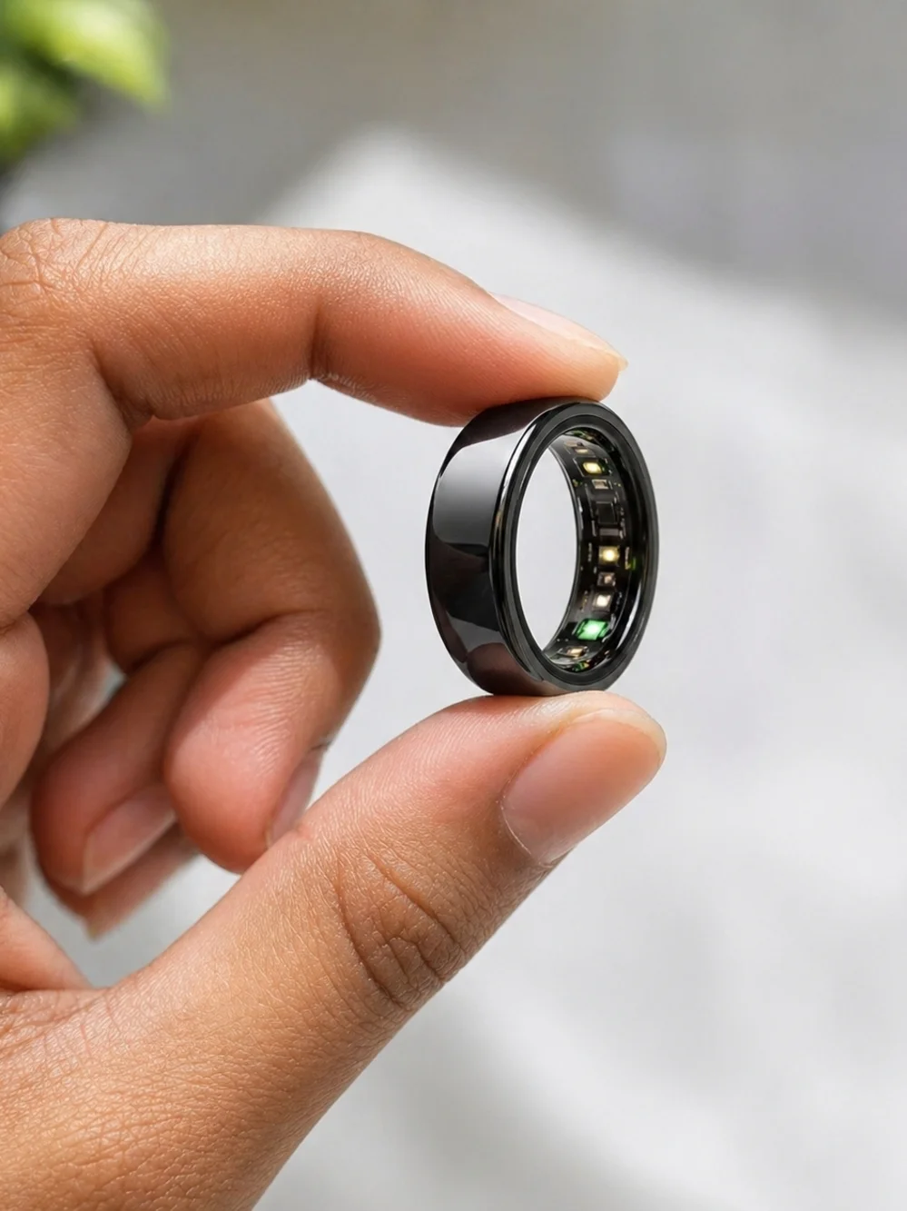 Wearable Fitness Tracker – Black ()